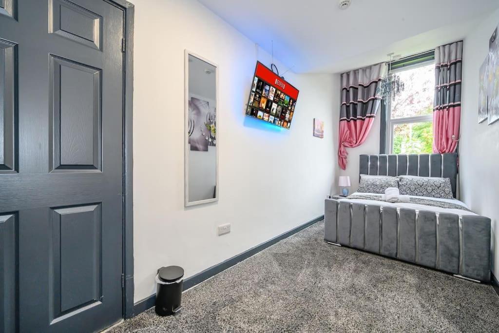 -F5Gh- For Relaxed & Cosy Stay, Free Parking, Wifi Leeds  Eksteriør bilde