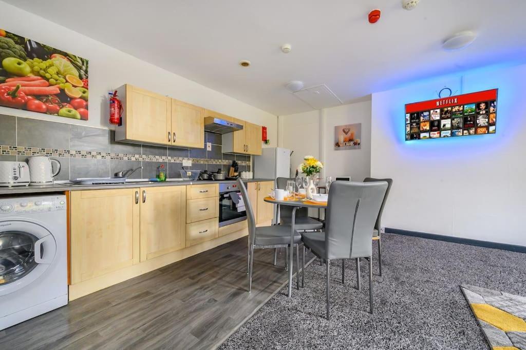 -F5Gh- For Relaxed & Cosy Stay, Free Parking, Wifi Leeds  Eksteriør bilde